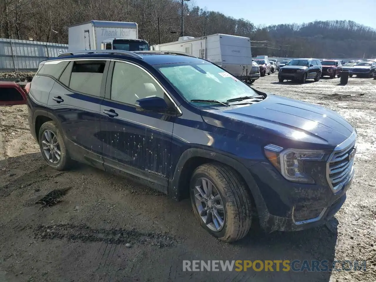 4 Photograph of a damaged car 3GKALVEV3NL241417 GMC TERRAIN 2022