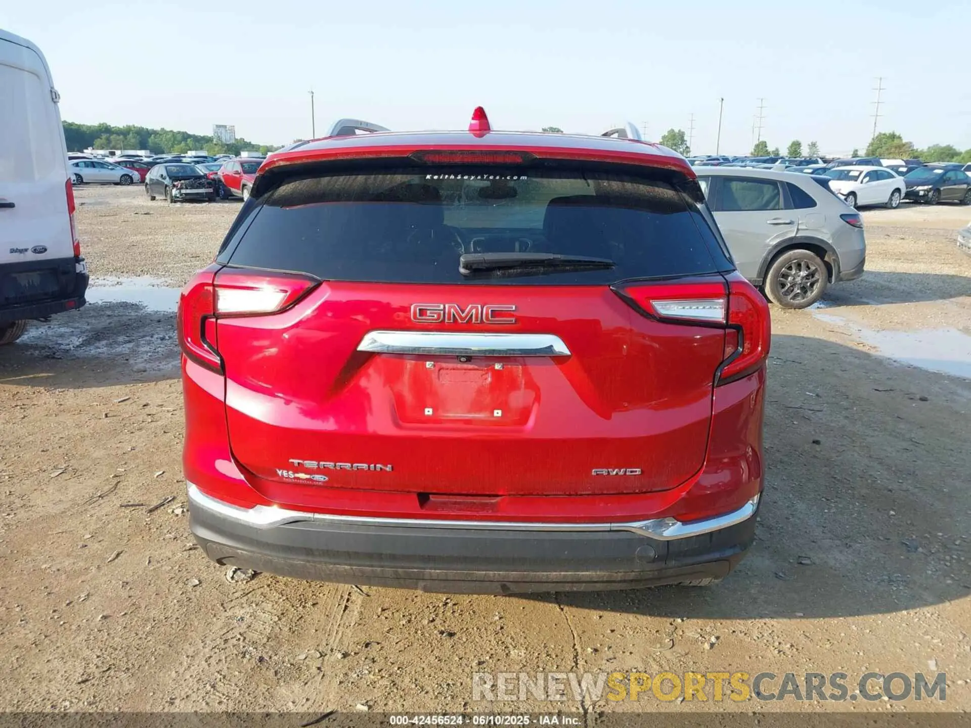 16 Photograph of a damaged car 3GKALVEV4NL105541 GMC TERRAIN 2022