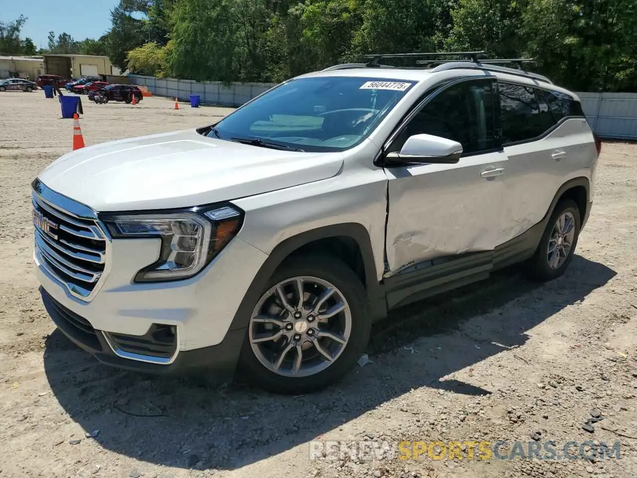1 Photograph of a damaged car 3GKALVEV4NL133811 GMC TERRAIN 2022