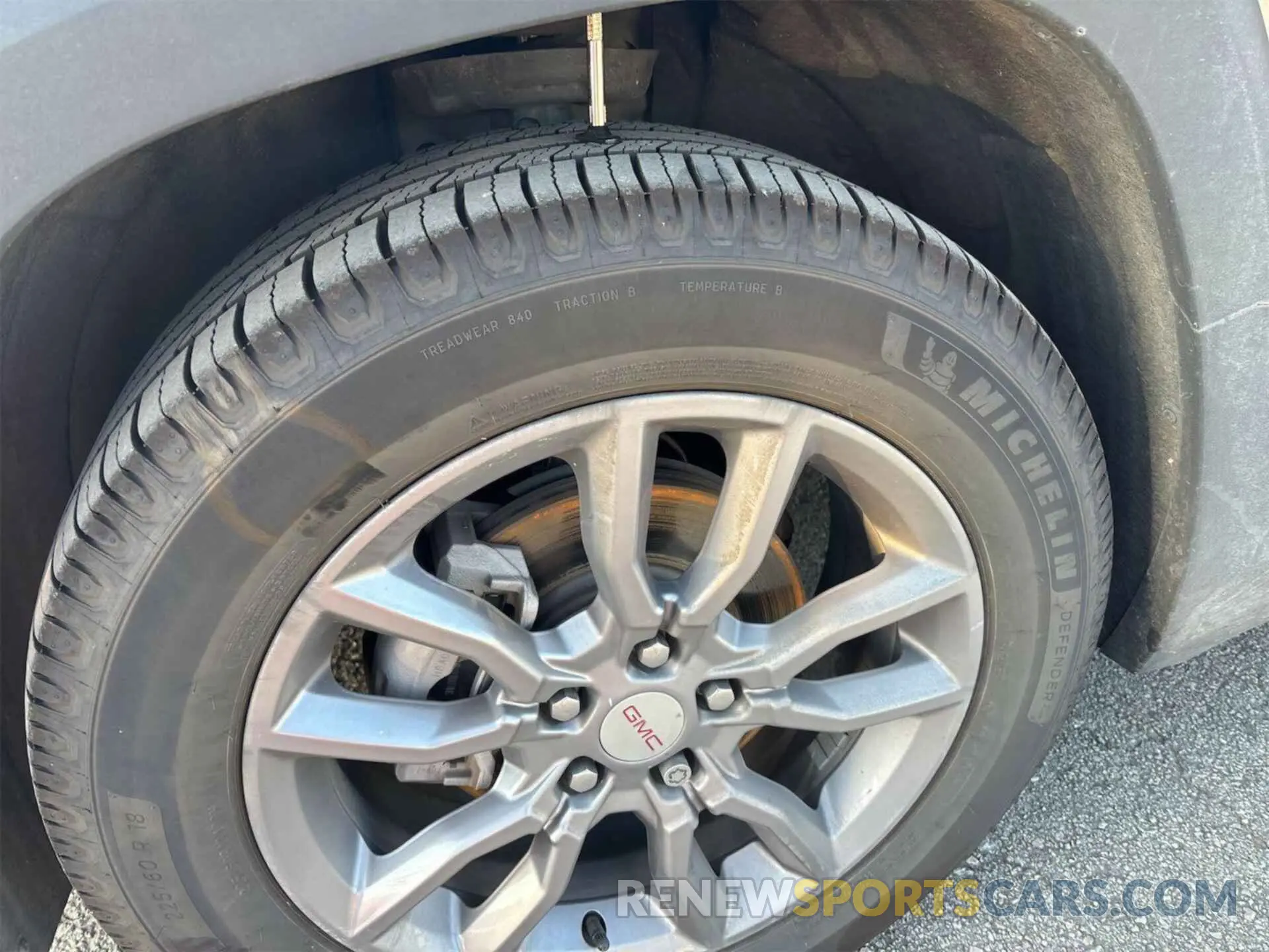 5 Photograph of a damaged car 3GKALVEV4NL149362 GMC TERRAIN 2022