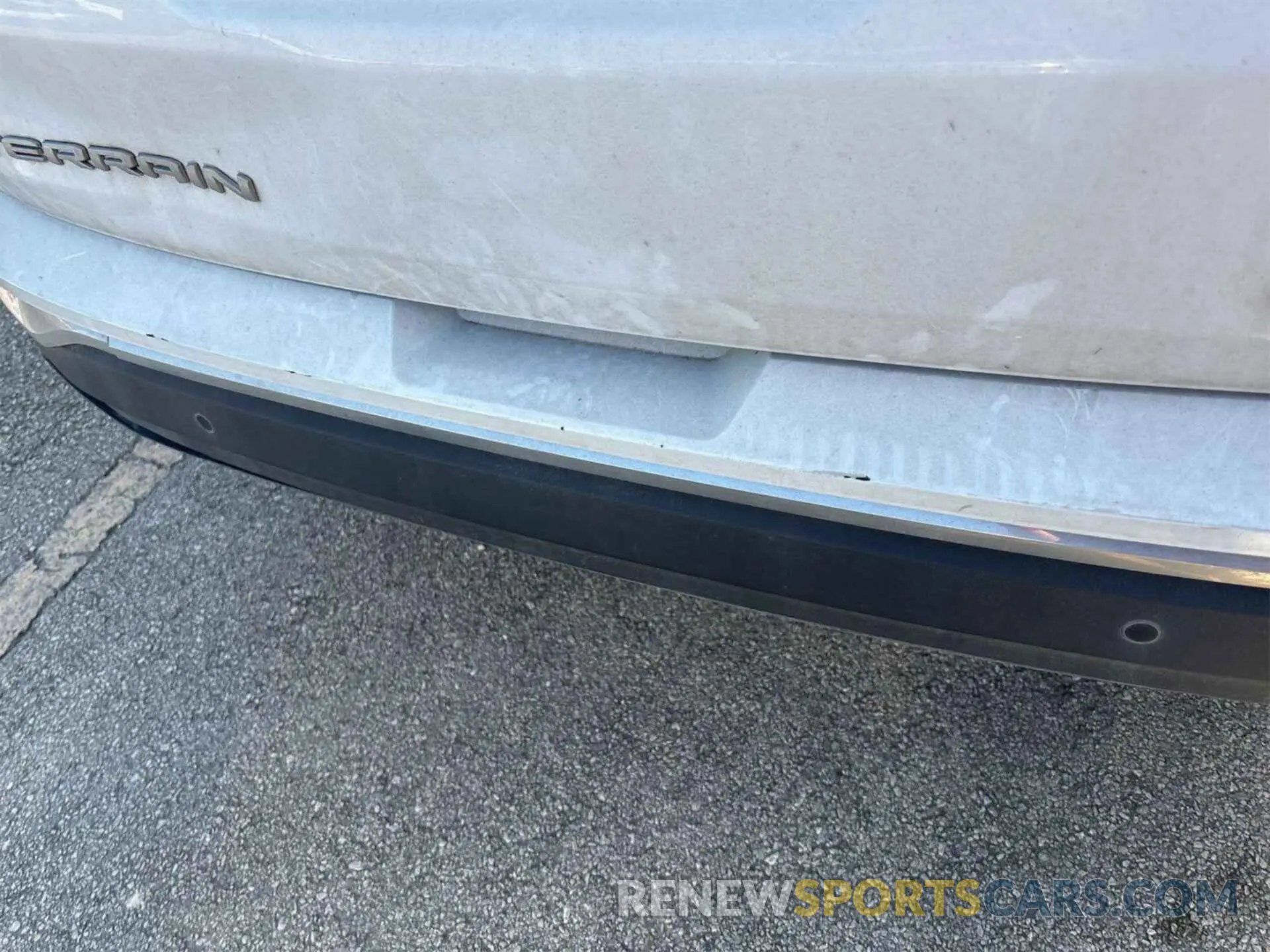 8 Photograph of a damaged car 3GKALVEV4NL149362 GMC TERRAIN 2022