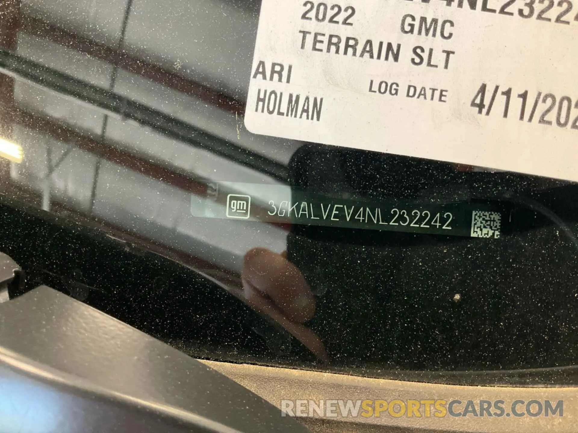 2 Photograph of a damaged car 3GKALVEV4NL232242 GMC TERRAIN 2022