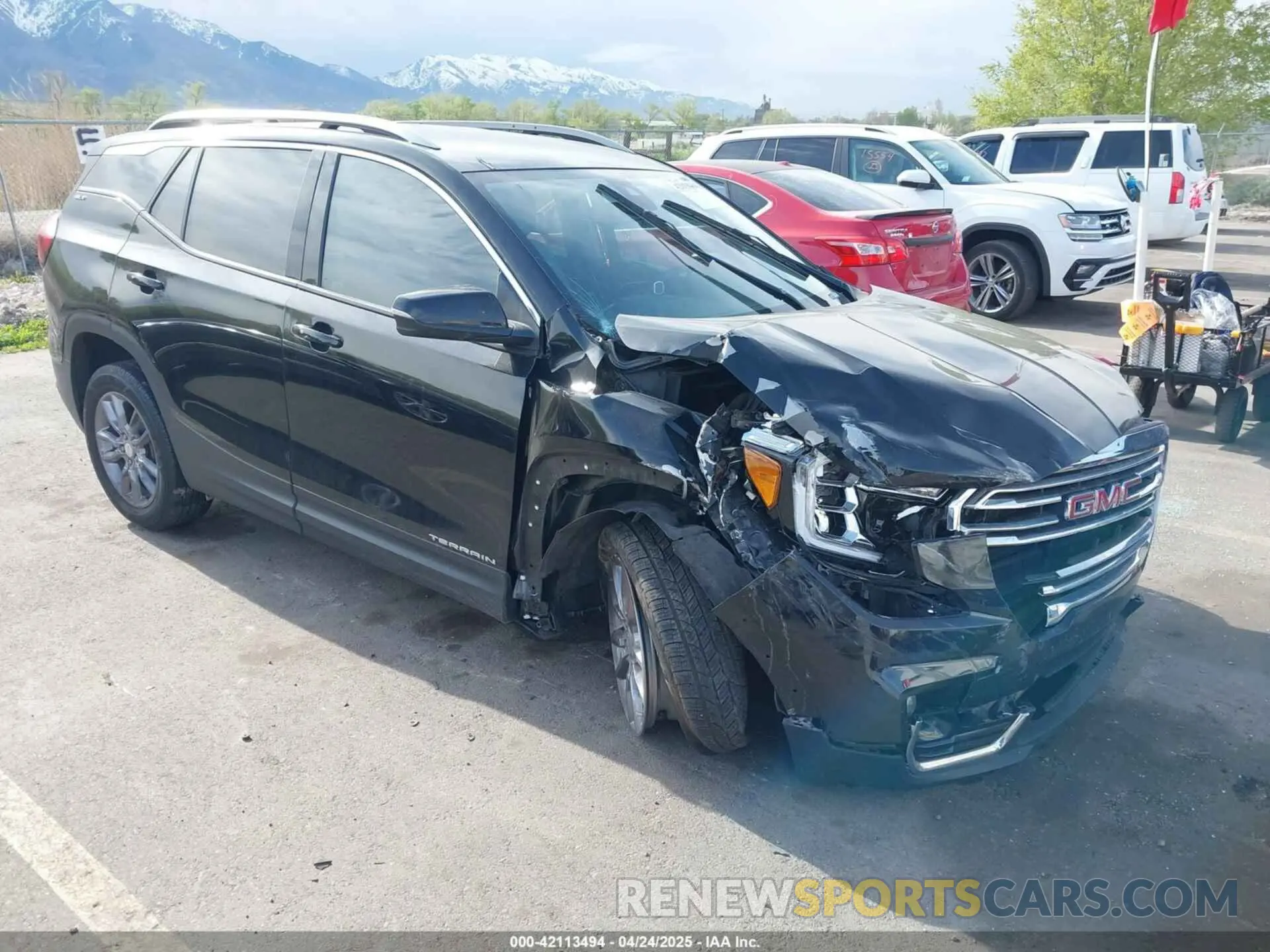 1 Photograph of a damaged car 3GKALVEV5NL110604 GMC TERRAIN 2022