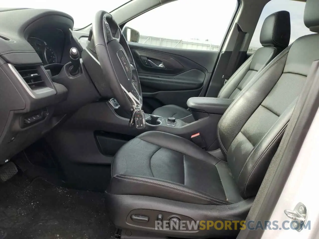 7 Photograph of a damaged car 3GKALVEV6NL111177 GMC TERRAIN 2022