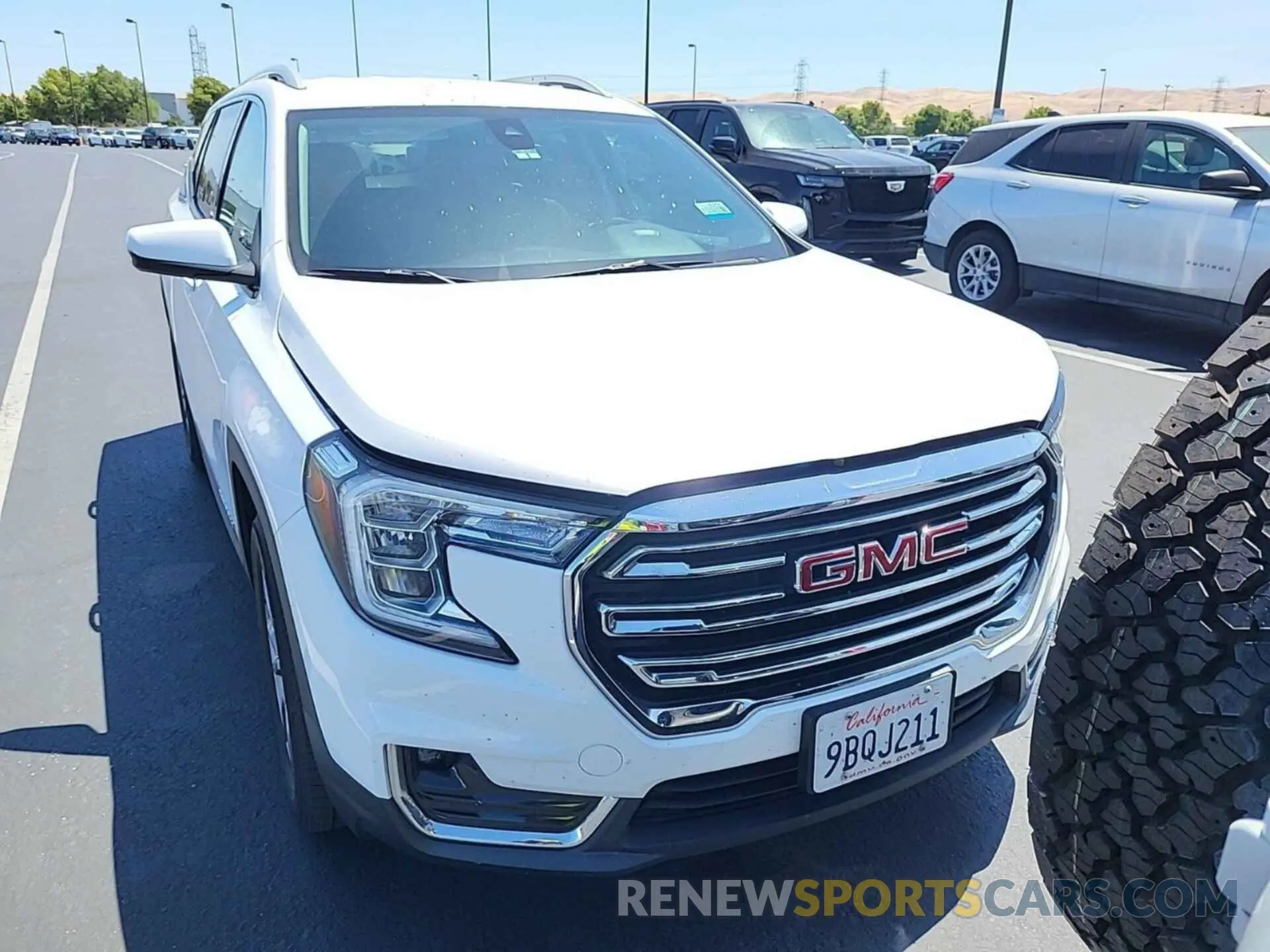 1 Photograph of a damaged car 3GKALVEV6NL149315 GMC TERRAIN 2022