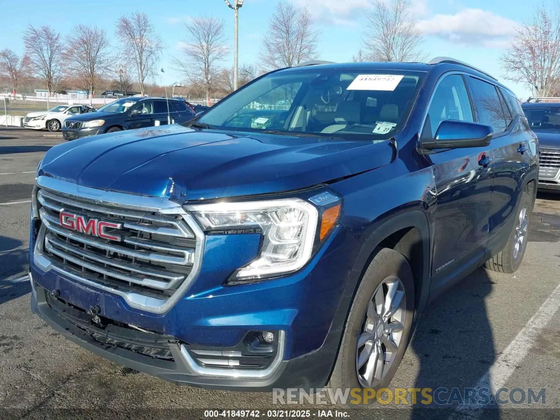 2 Photograph of a damaged car 3GKALVEV9NL173222 GMC TERRAIN 2022