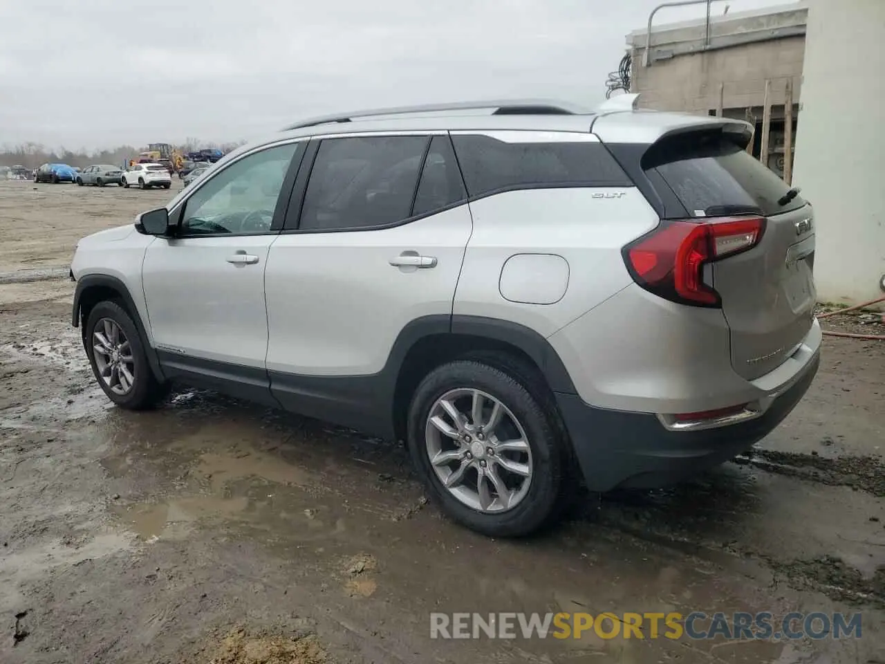 2 Photograph of a damaged car 3GKALVEVXNL105396 GMC TERRAIN 2022