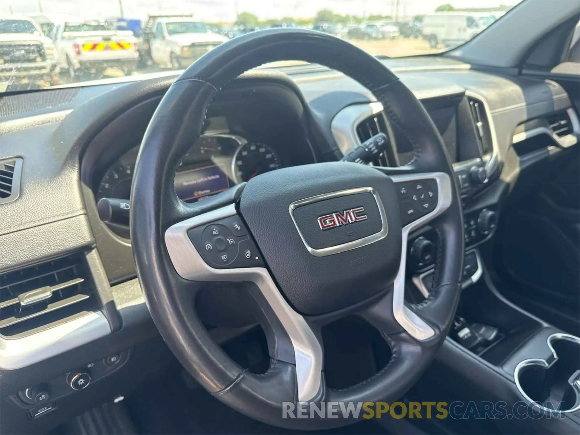 11 Photograph of a damaged car 3GKALVEVXNL149205 GMC TERRAIN 2022