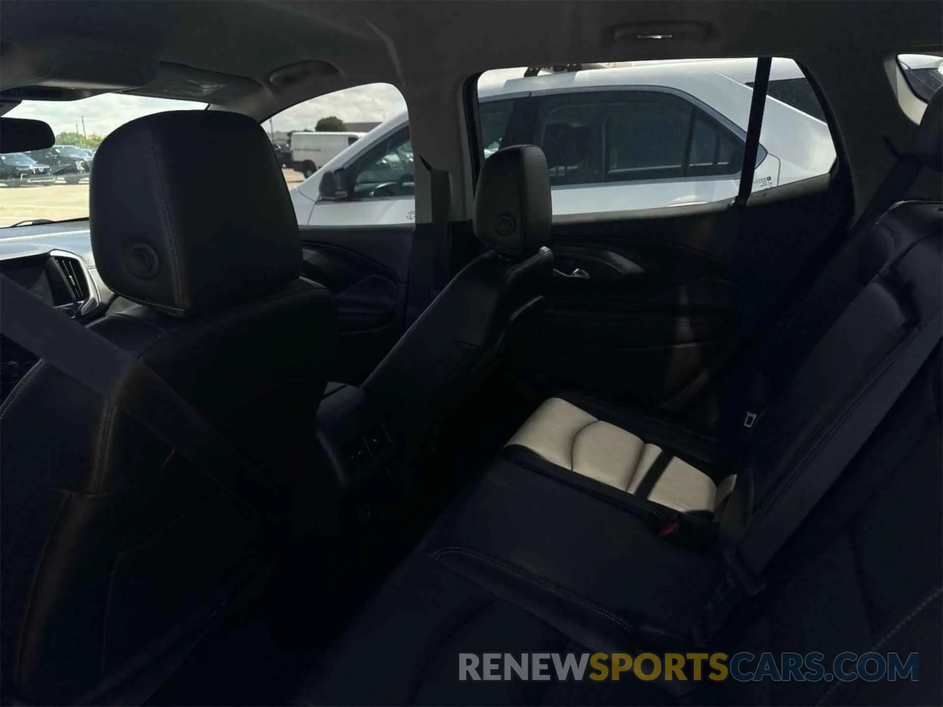 12 Photograph of a damaged car 3GKALVEVXNL149205 GMC TERRAIN 2022