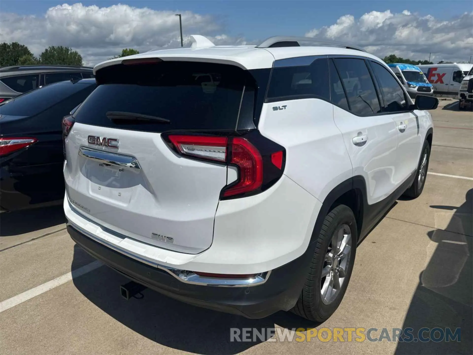 16 Photograph of a damaged car 3GKALVEVXNL149205 GMC TERRAIN 2022