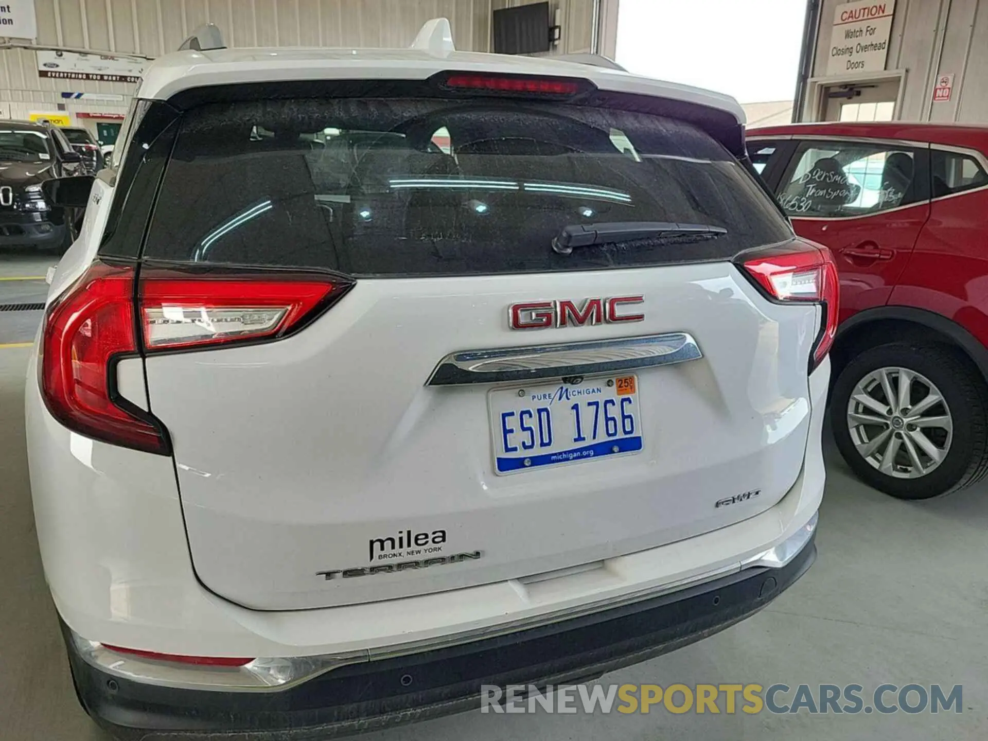 7 Photograph of a damaged car 3GKALVEVXNL231726 GMC TERRAIN 2022