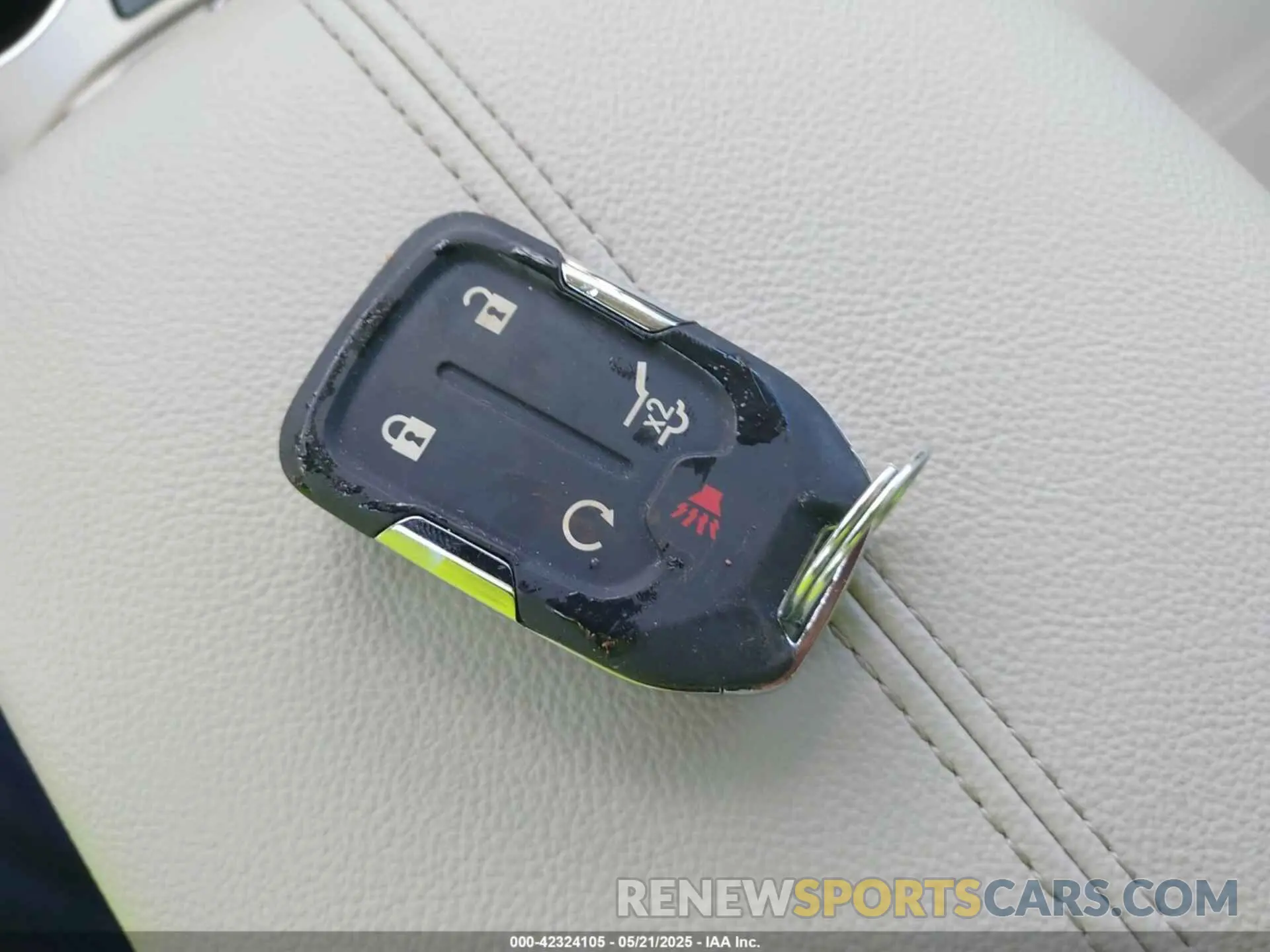 11 Photograph of a damaged car 3GKALXEV5NL314251 GMC TERRAIN 2022