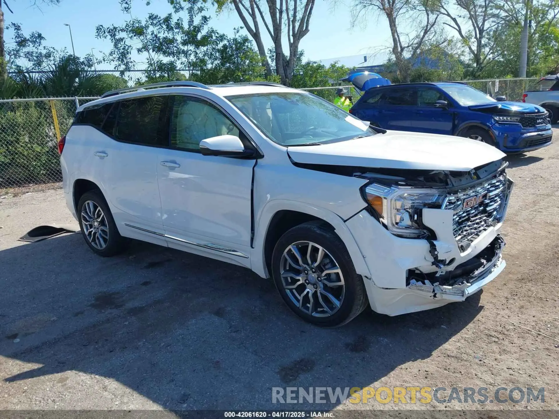 1 Photograph of a damaged car 3GKALXEV8NL286266 GMC TERRAIN 2022
