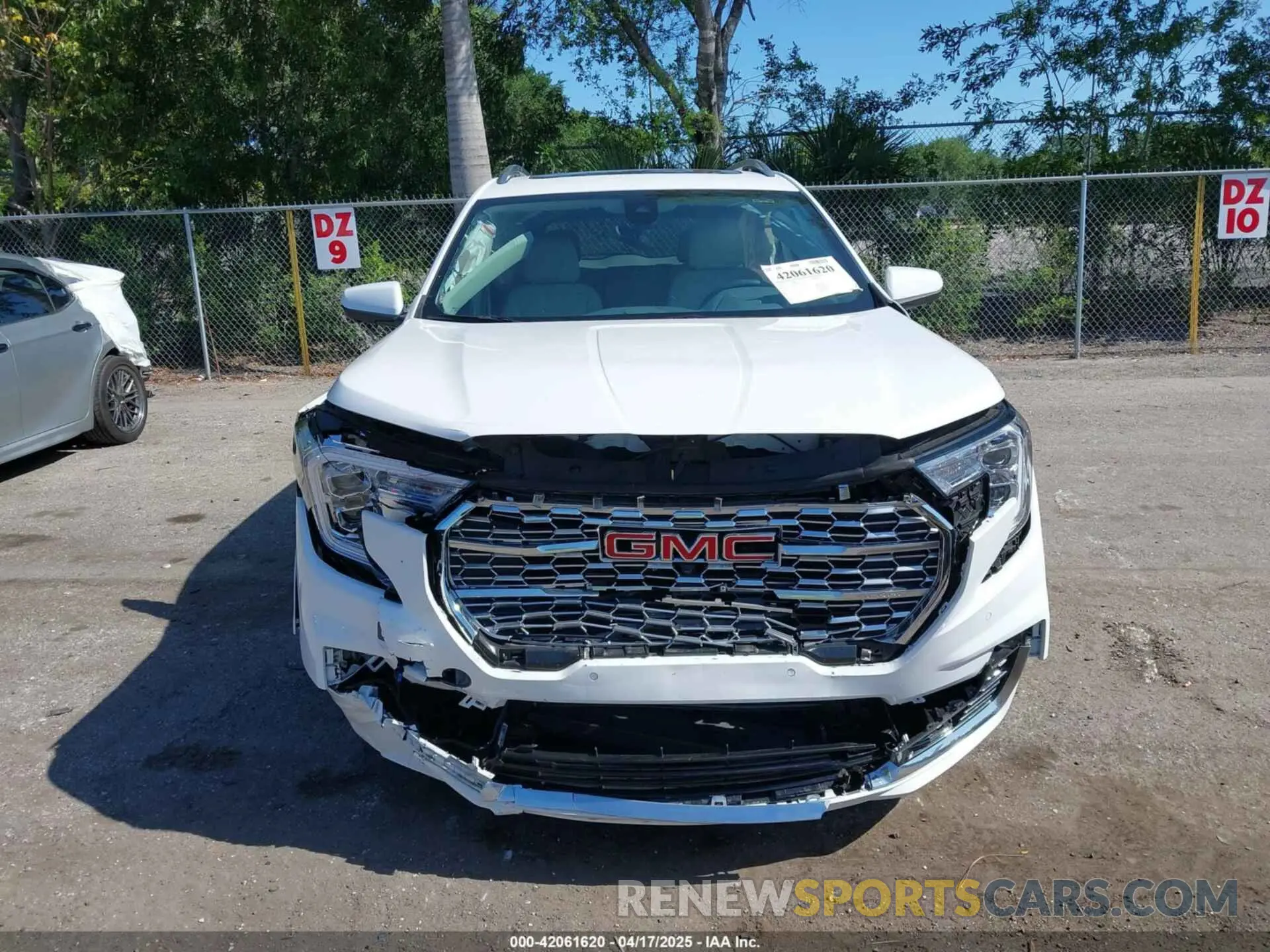 6 Photograph of a damaged car 3GKALXEV8NL286266 GMC TERRAIN 2022