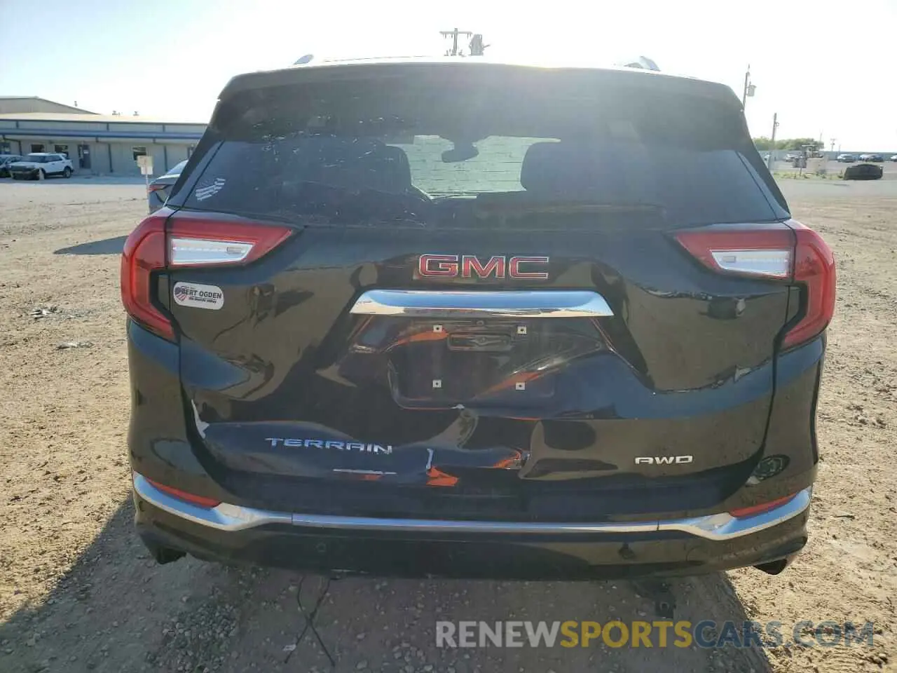 6 Photograph of a damaged car 3GKALXEV9NL246326 GMC TERRAIN 2022