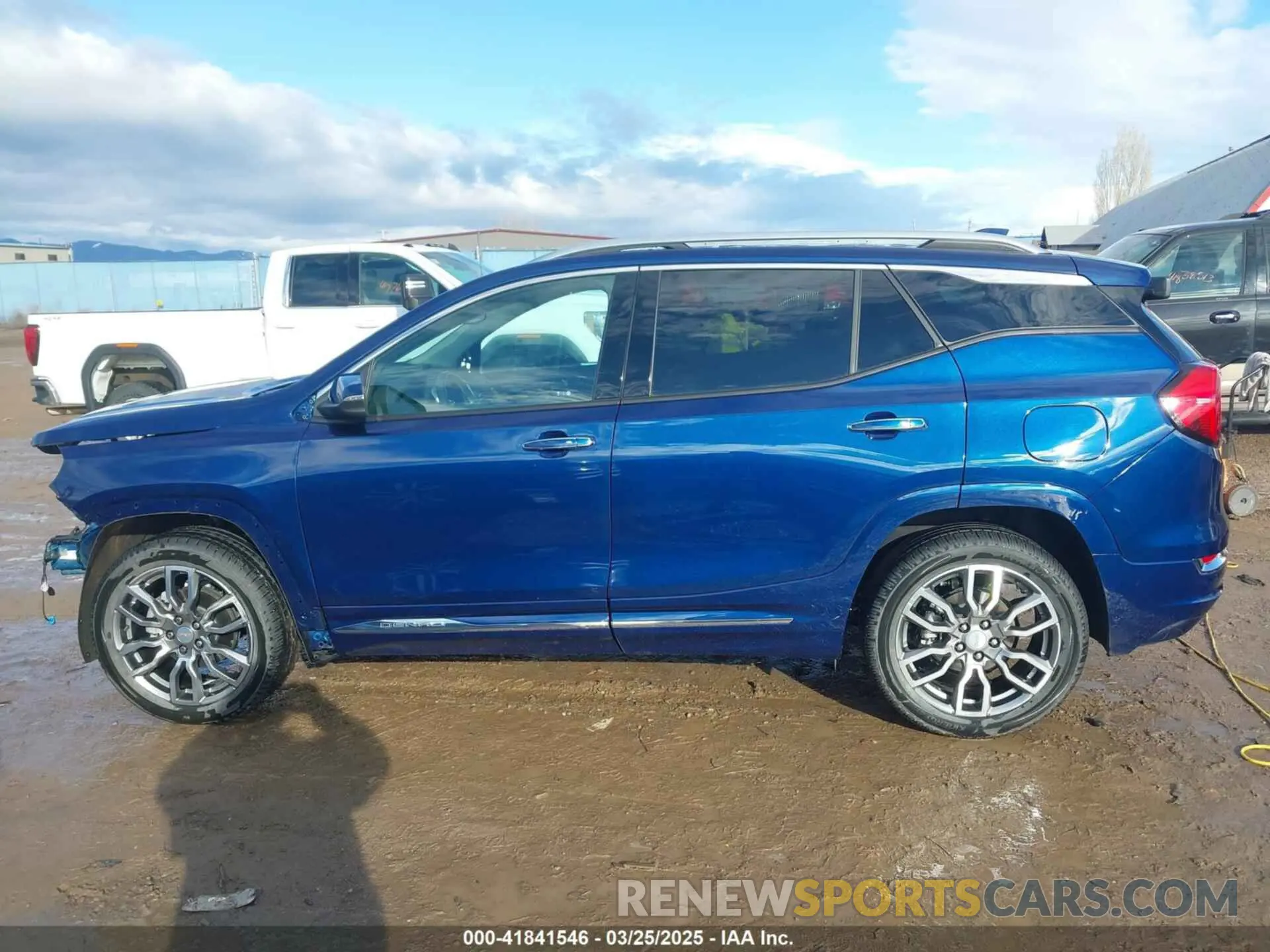 15 Photograph of a damaged car 3GKALXEV9NL285367 GMC TERRAIN 2022