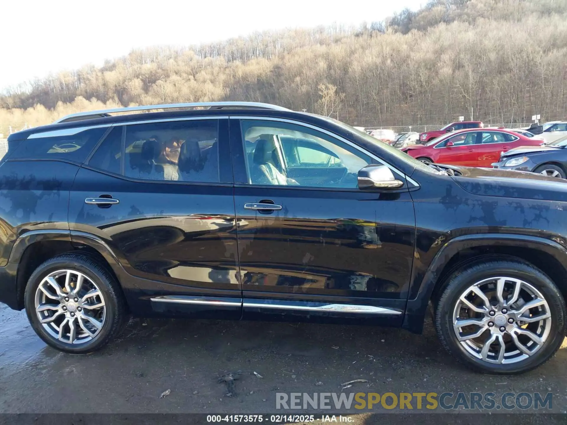 13 Photograph of a damaged car 3GKALXEVXNL300250 GMC TERRAIN 2022