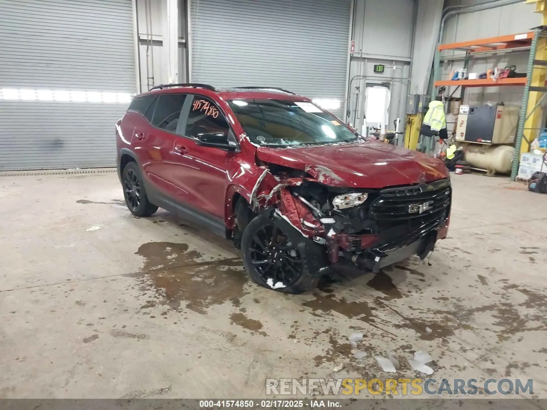 1 Photograph of a damaged car 3GKALMEG0PL205294 GMC TERRAIN 2023