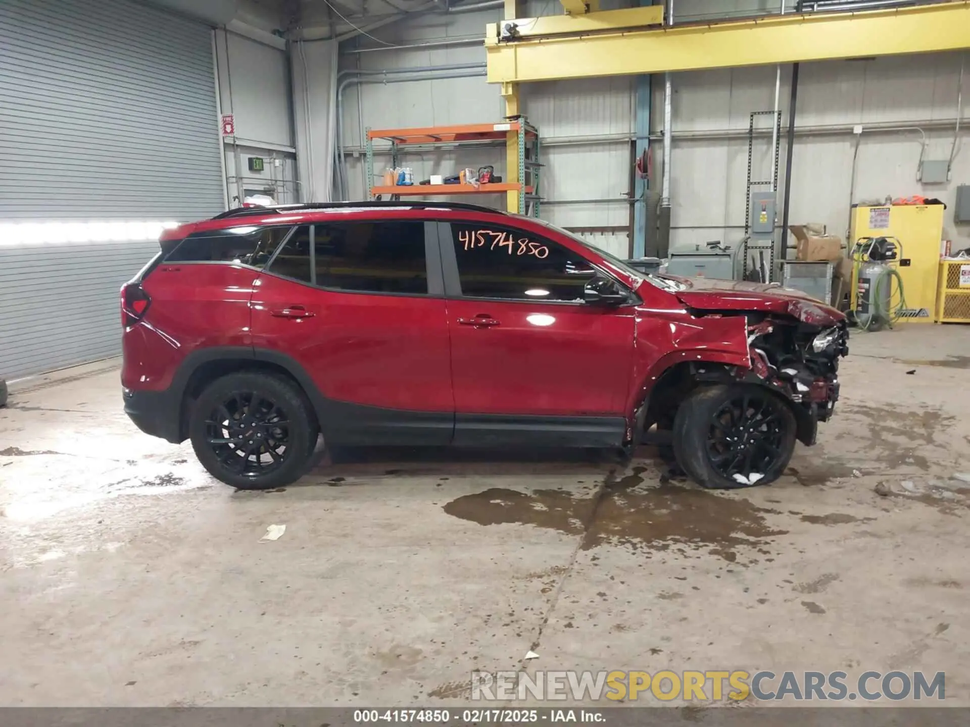 13 Photograph of a damaged car 3GKALMEG0PL205294 GMC TERRAIN 2023