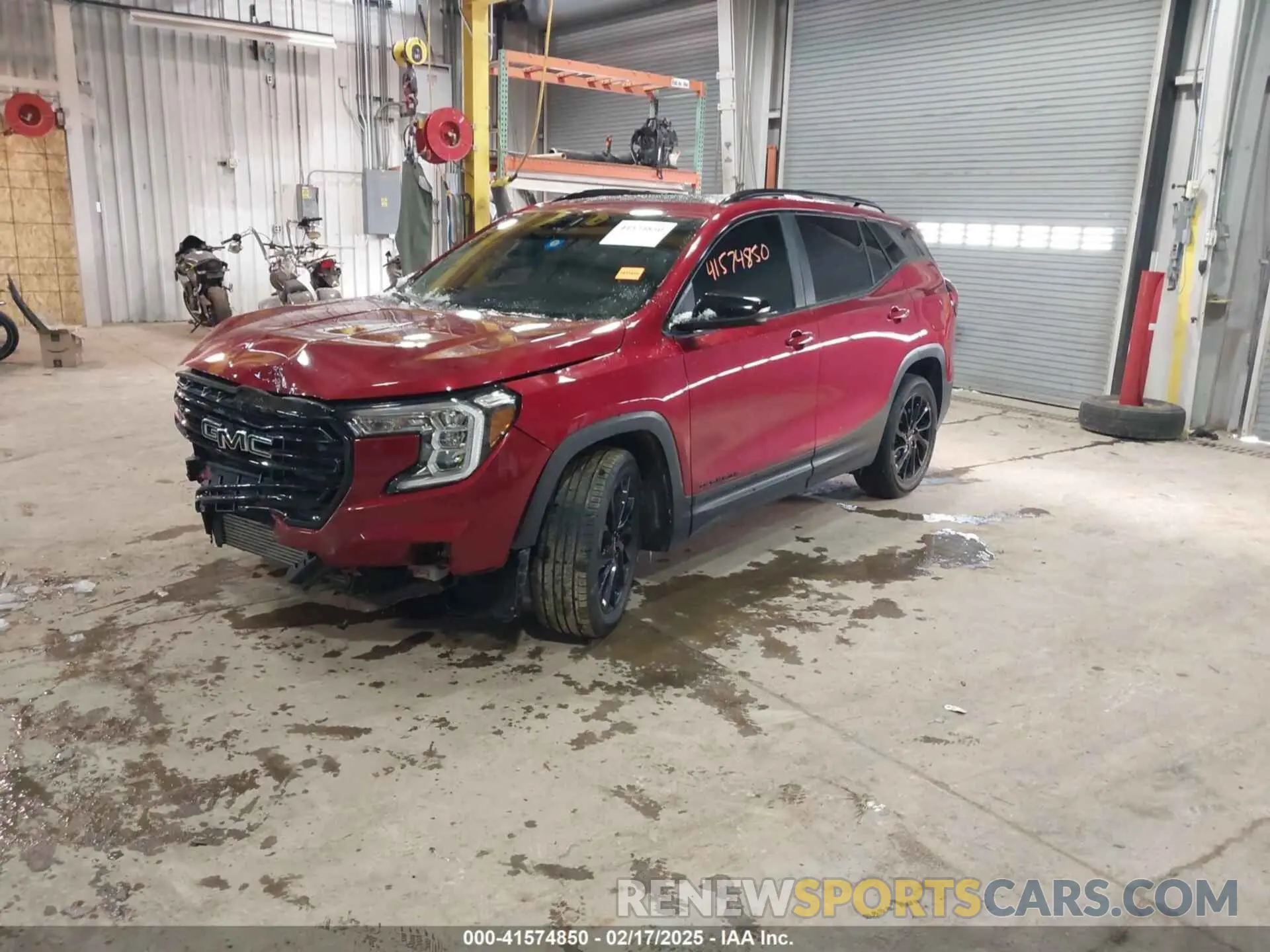 2 Photograph of a damaged car 3GKALMEG0PL205294 GMC TERRAIN 2023