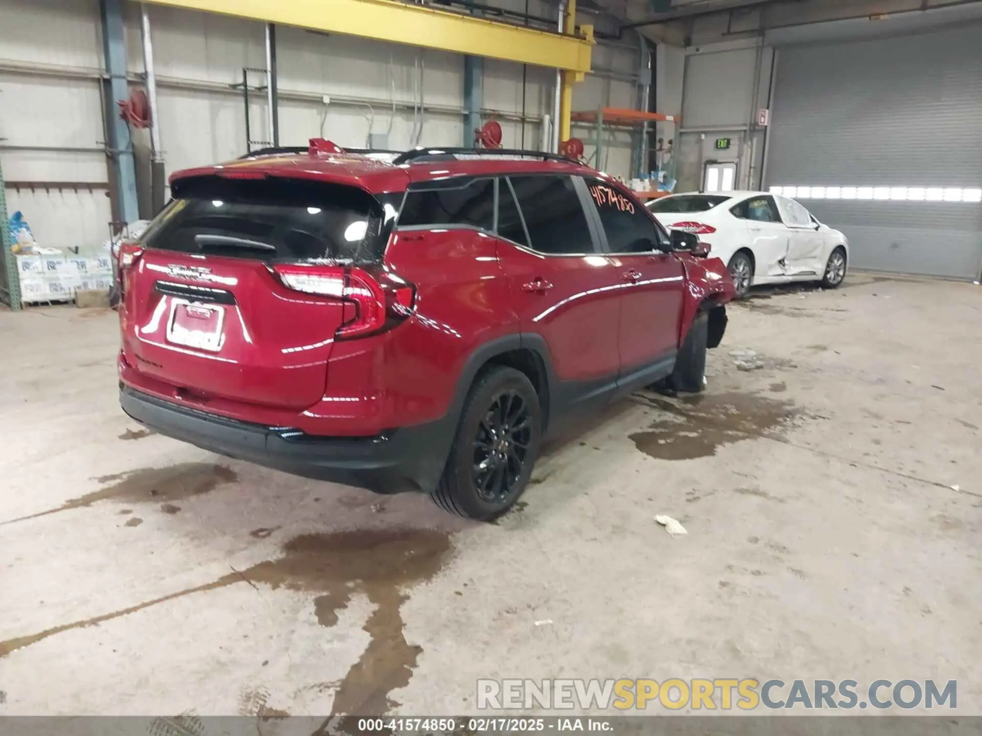 4 Photograph of a damaged car 3GKALMEG0PL205294 GMC TERRAIN 2023