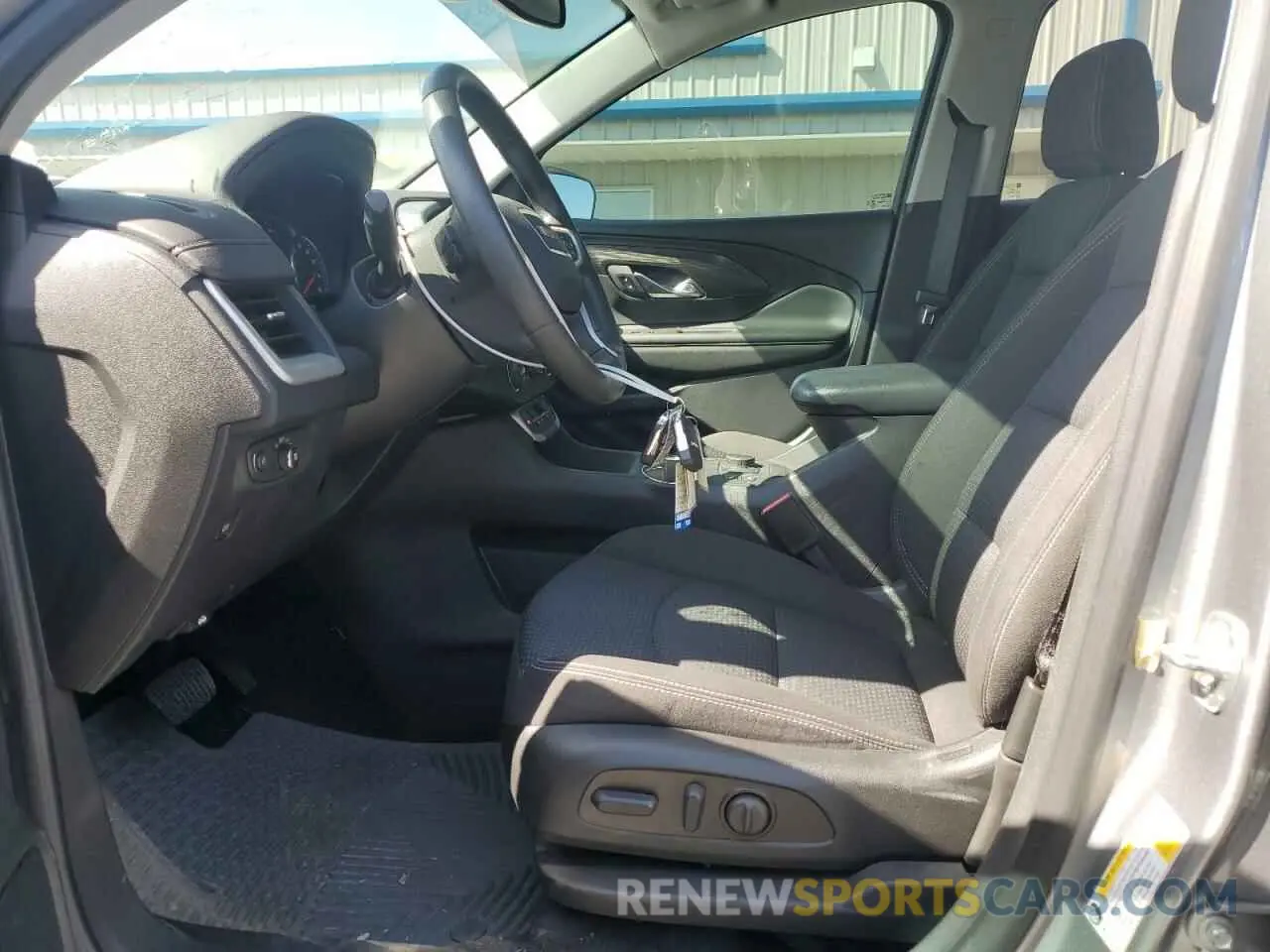 7 Photograph of a damaged car 3GKALMEG1PL104278 GMC TERRAIN 2023