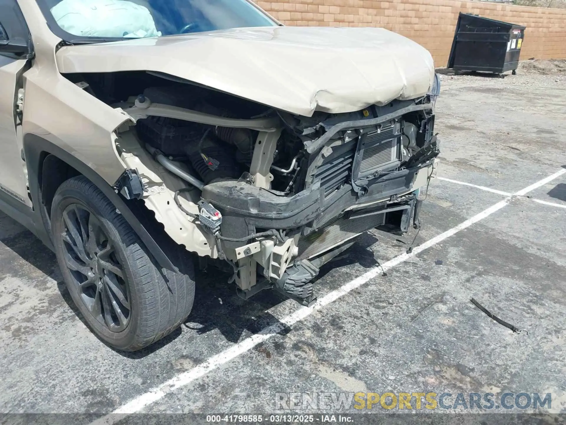 6 Photograph of a damaged car 3GKALMEG1PL144313 GMC TERRAIN 2023