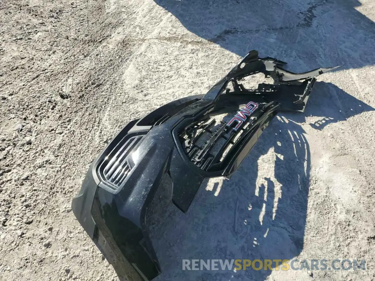 13 Photograph of a damaged car 3GKALMEG1PL163637 GMC TERRAIN 2023