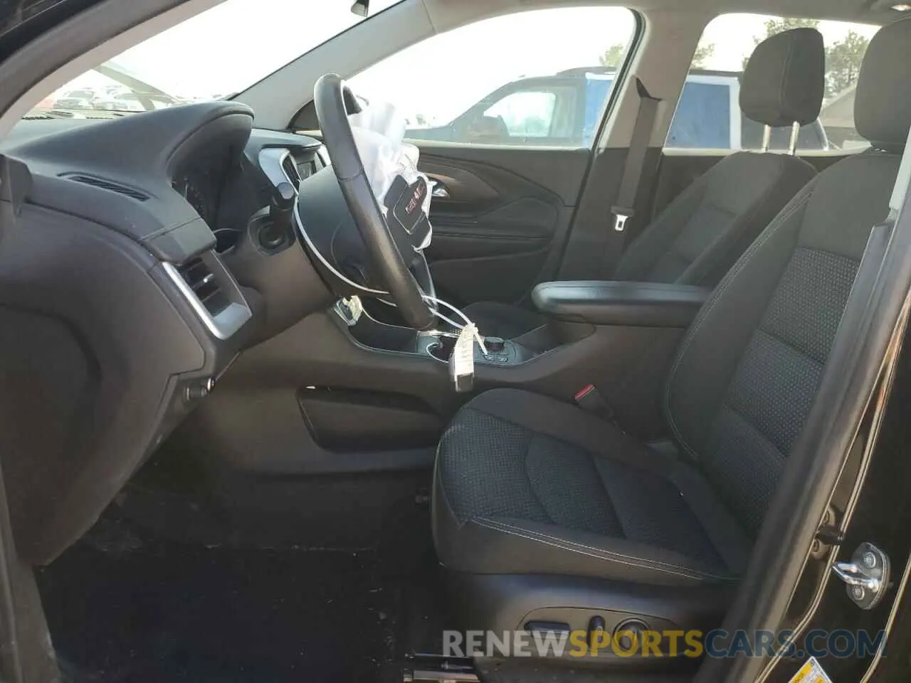 7 Photograph of a damaged car 3GKALMEG1PL163637 GMC TERRAIN 2023