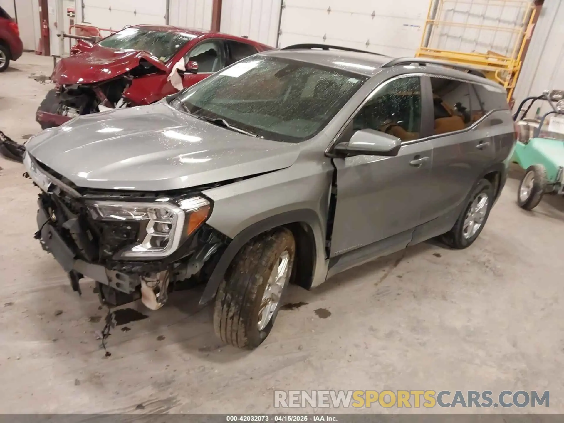 2 Photograph of a damaged car 3GKALMEG2PL128721 GMC TERRAIN 2023