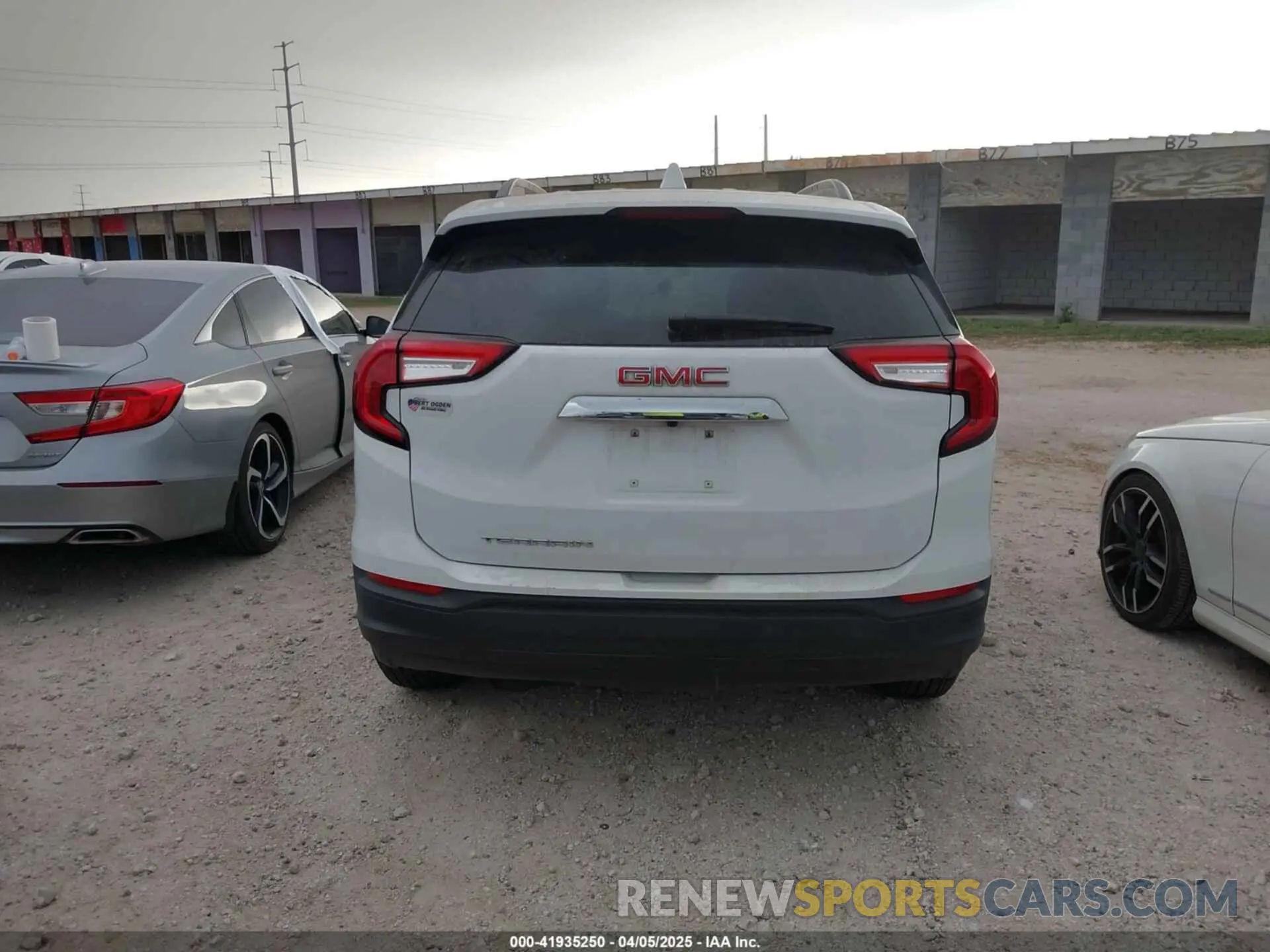 16 Photograph of a damaged car 3GKALMEG2PL145485 GMC TERRAIN 2023