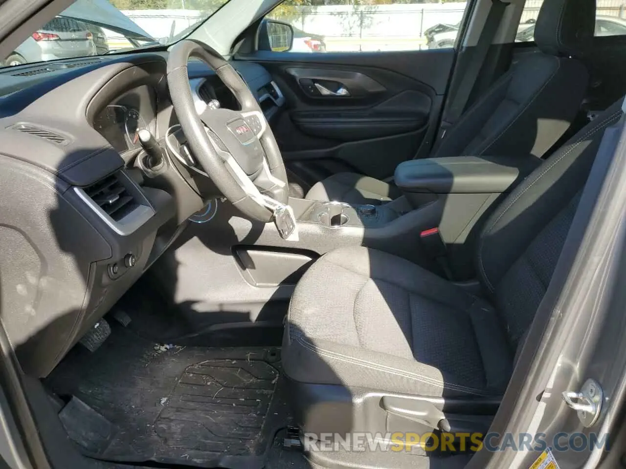 7 Photograph of a damaged car 3GKALMEG3PL264033 GMC TERRAIN 2023
