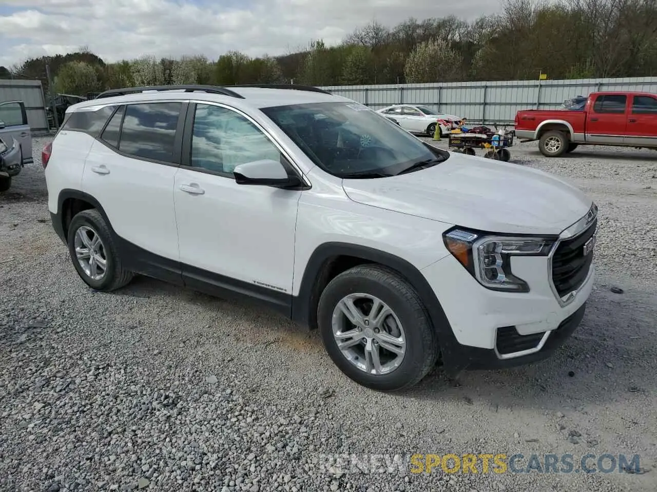 4 Photograph of a damaged car 3GKALMEG3PL268048 GMC TERRAIN 2023