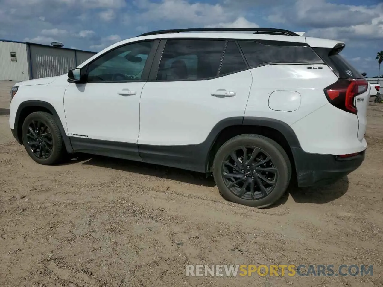 2 Photograph of a damaged car 3GKALMEG5PL170493 GMC TERRAIN 2023