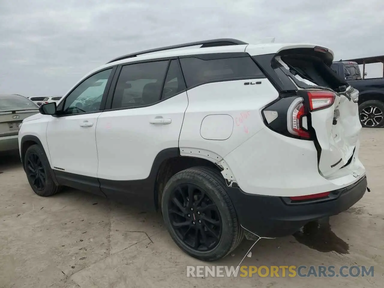2 Photograph of a damaged car 3GKALMEG7PL160970 GMC TERRAIN 2023