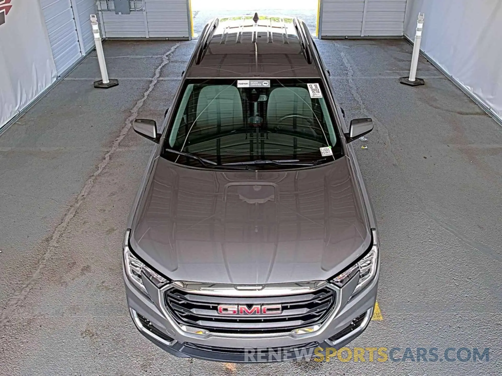 38 Photograph of a damaged car 3GKALMEG8PL106111 GMC TERRAIN 2023