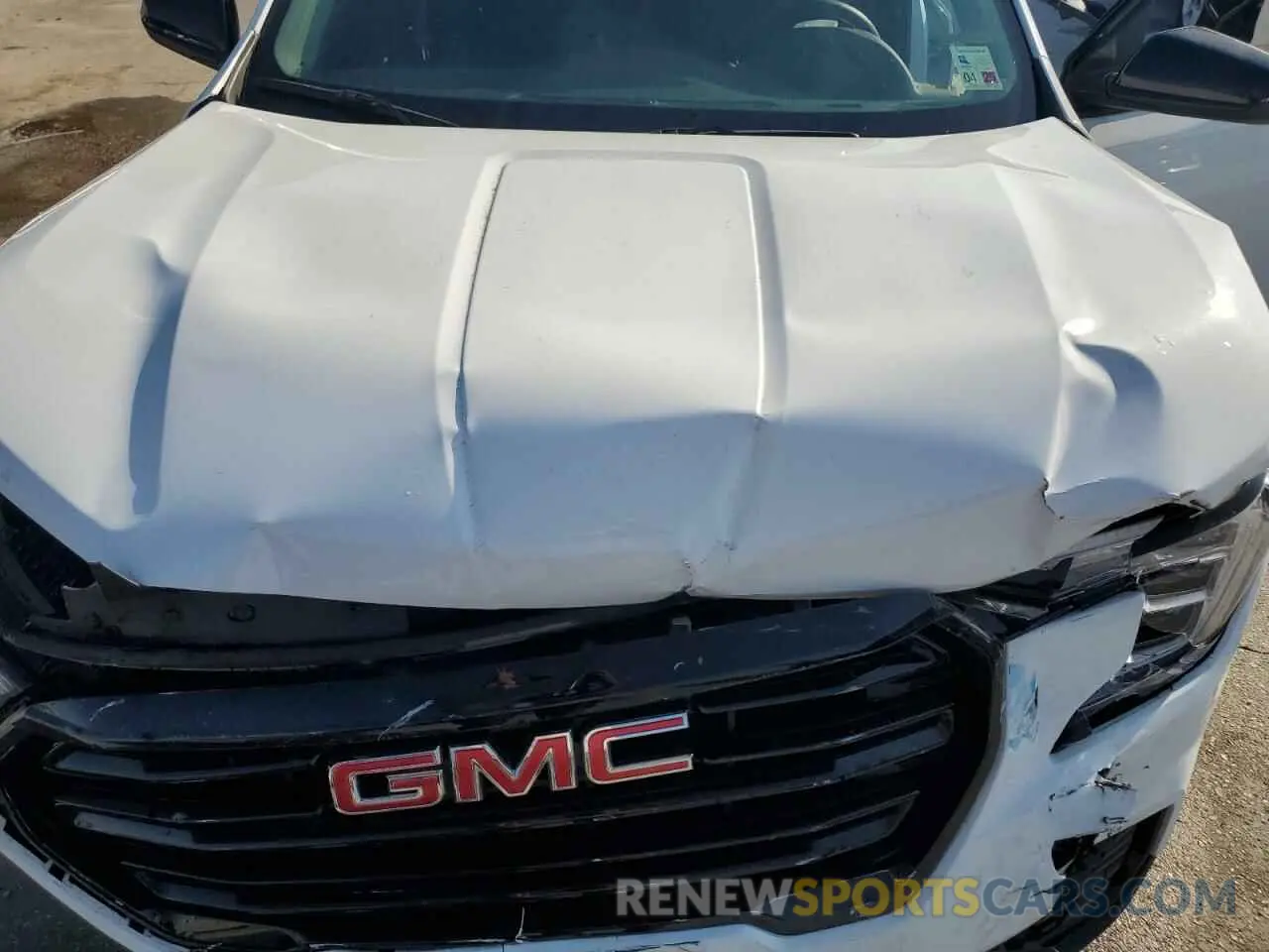 12 Photograph of a damaged car 3GKALMEG8PL197297 GMC TERRAIN 2023