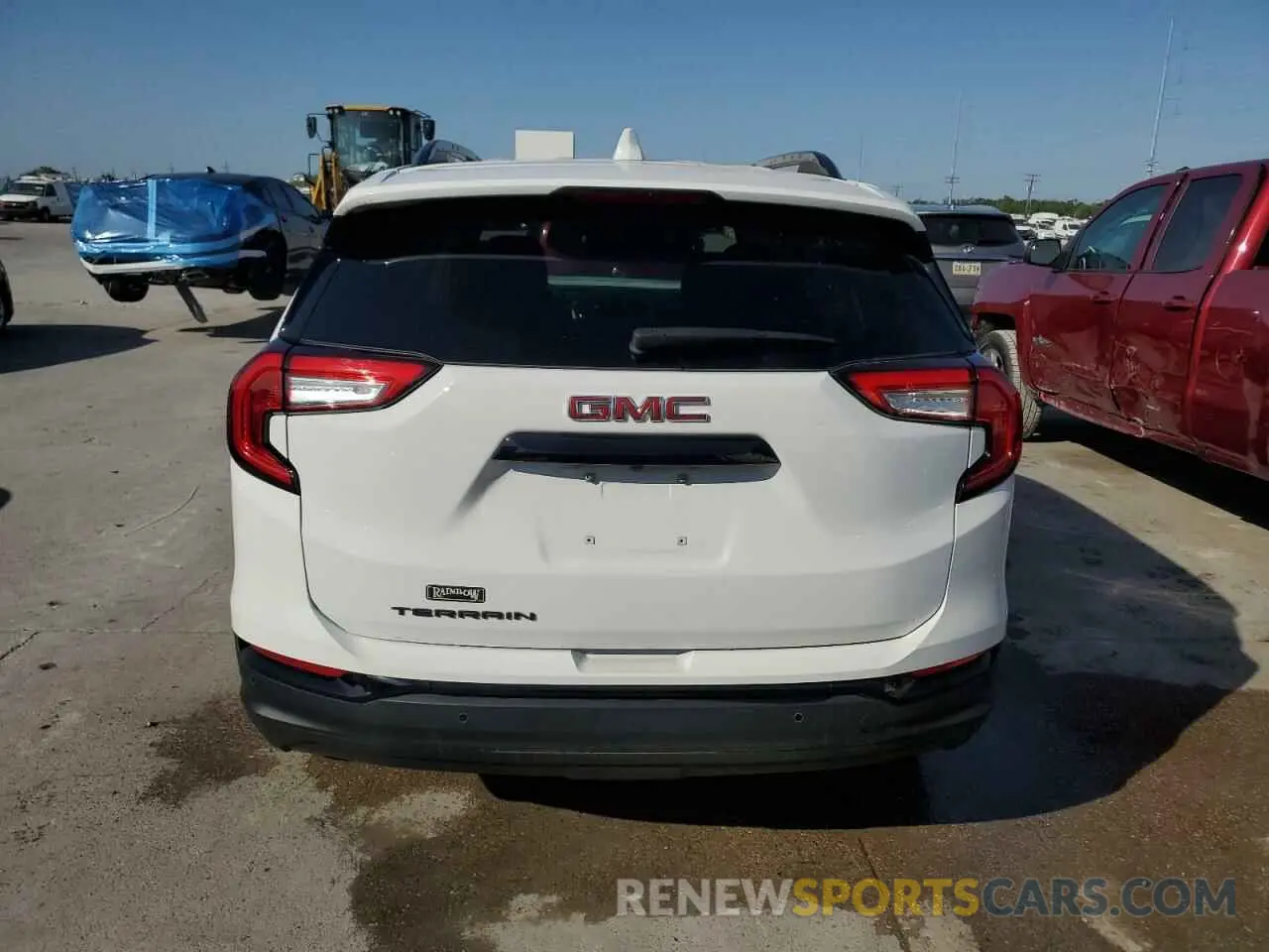 6 Photograph of a damaged car 3GKALMEG8PL197297 GMC TERRAIN 2023