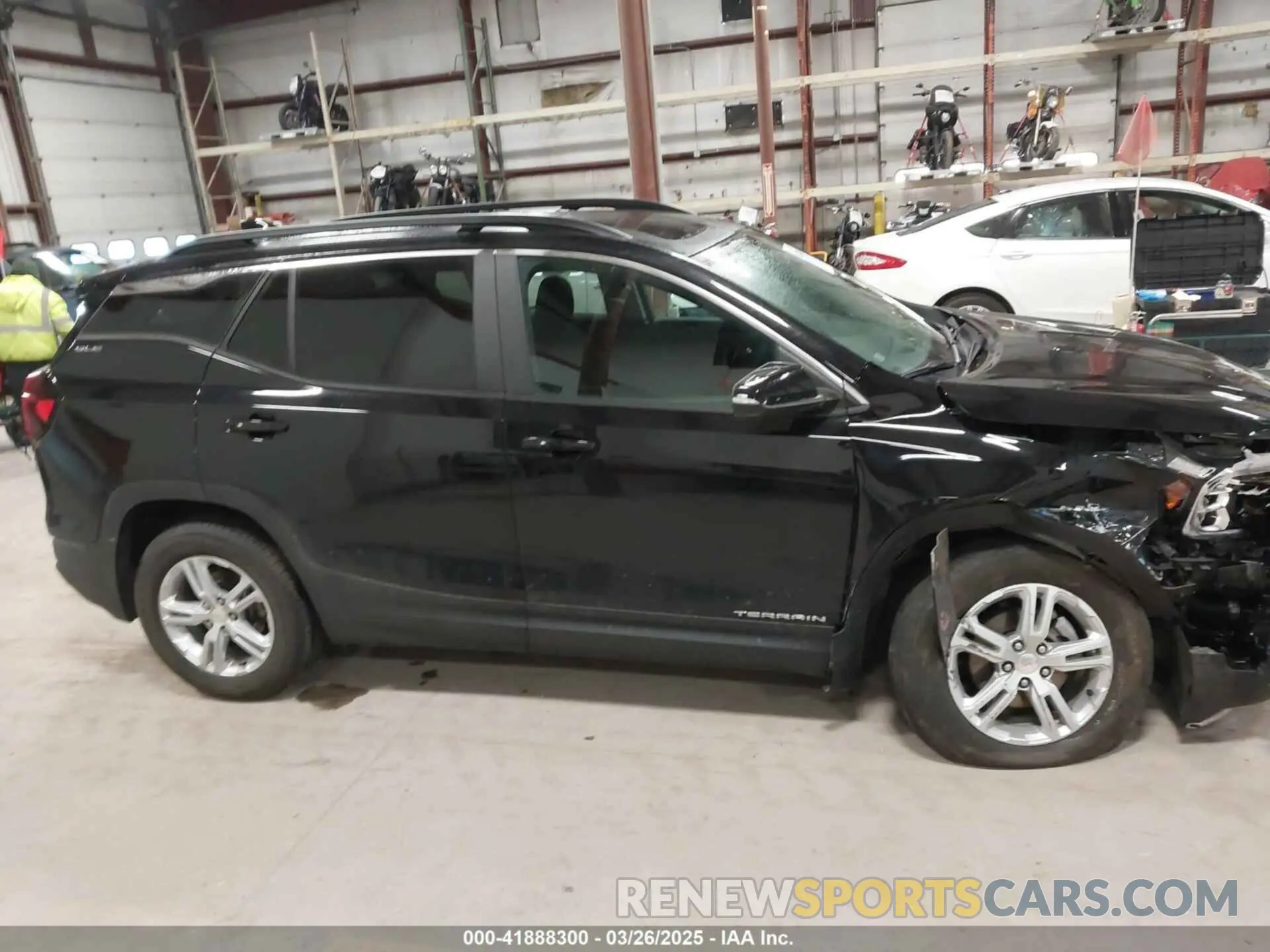 14 Photograph of a damaged car 3GKALMEG8PL199132 GMC TERRAIN 2023