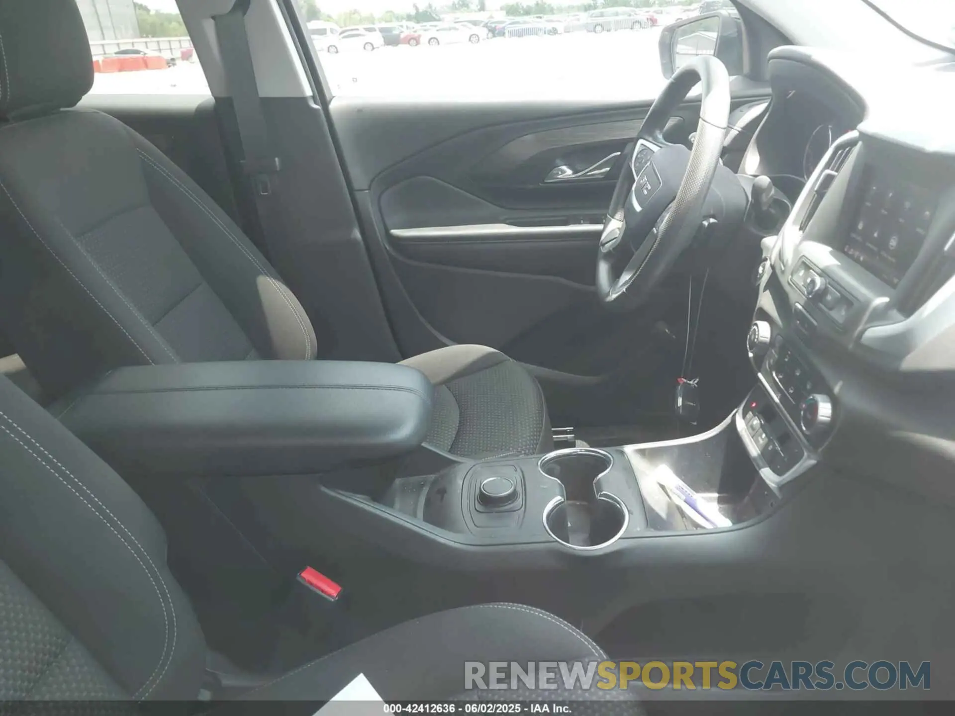 5 Photograph of a damaged car 3GKALMEG9PL247978 GMC TERRAIN 2023