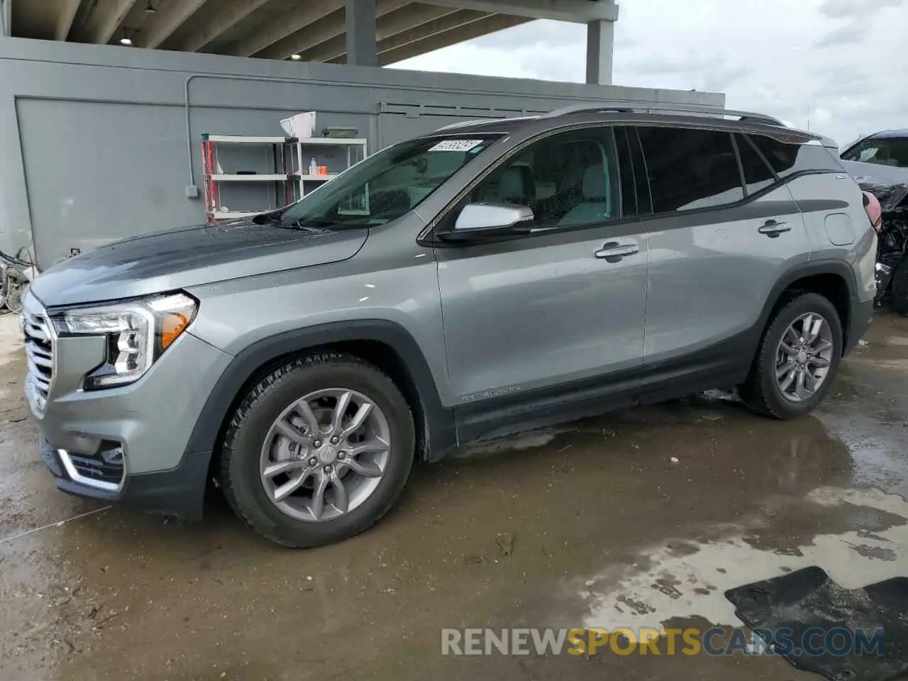 1 Photograph of a damaged car 3GKALPEG0PL190278 GMC TERRAIN 2023