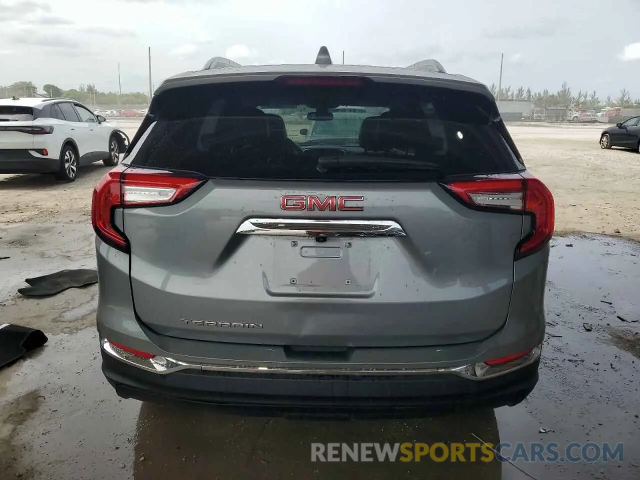 6 Photograph of a damaged car 3GKALPEG0PL190278 GMC TERRAIN 2023