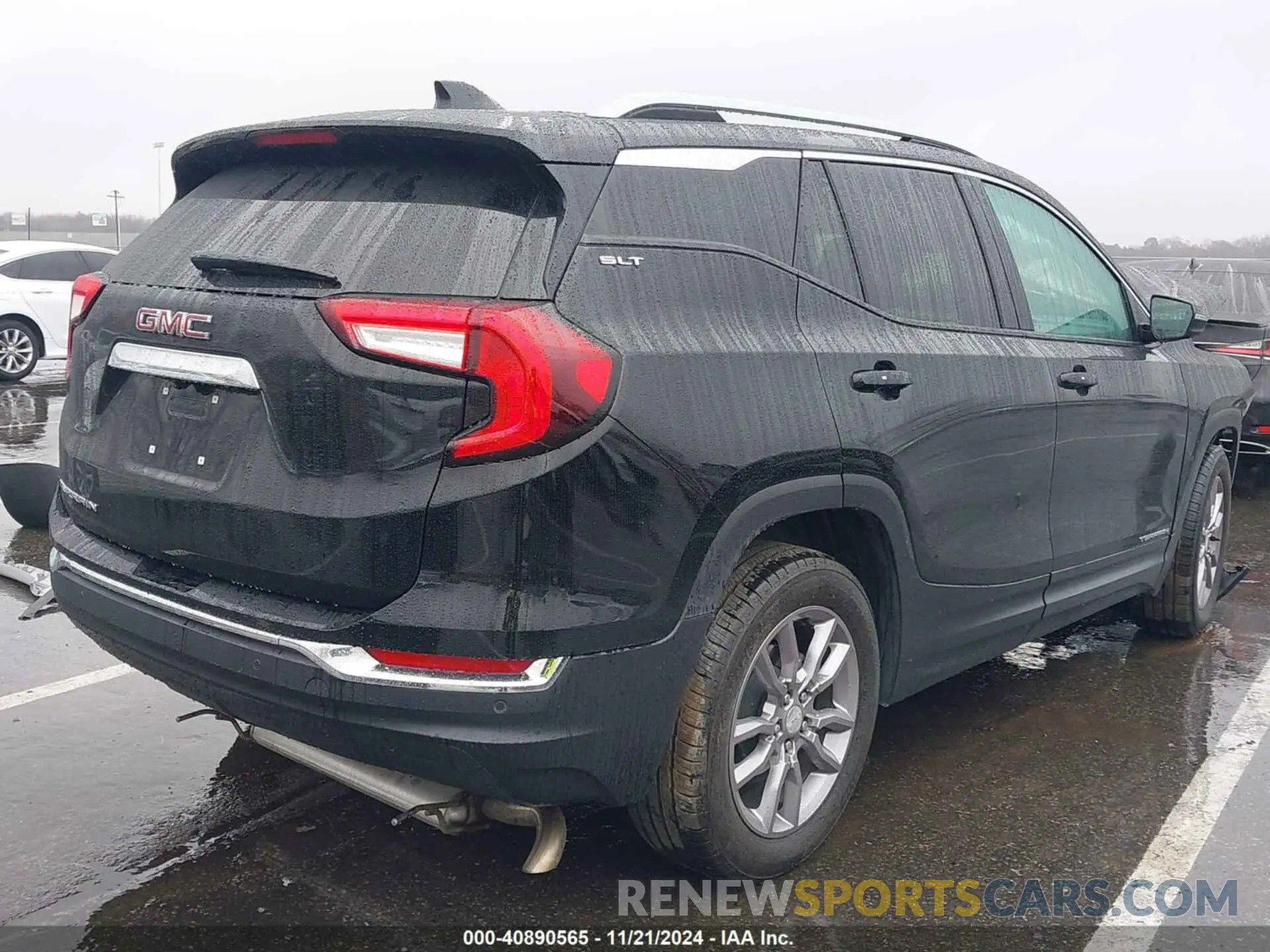 4 Photograph of a damaged car 3GKALPEG1PL250469 GMC TERRAIN 2023