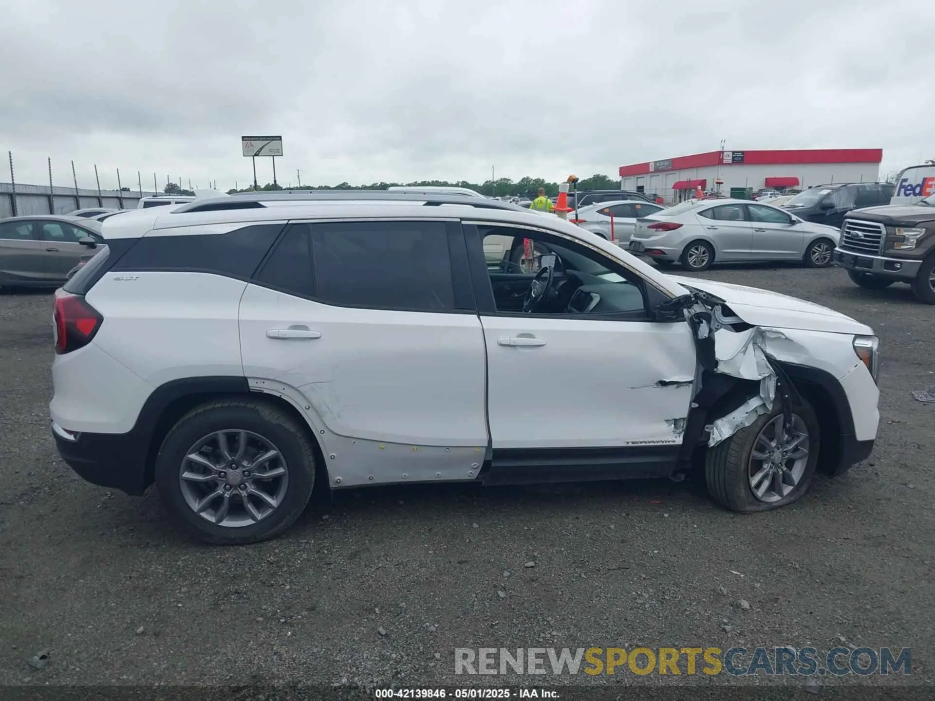 13 Photograph of a damaged car 3GKALPEG2PL152535 GMC TERRAIN 2023