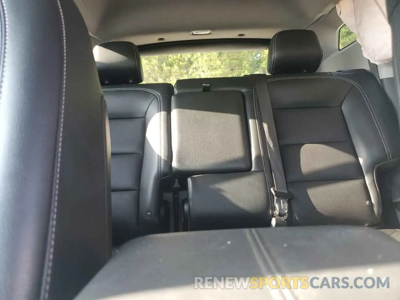 10 Photograph of a damaged car 3GKALPEG3PL153287 GMC TERRAIN 2023