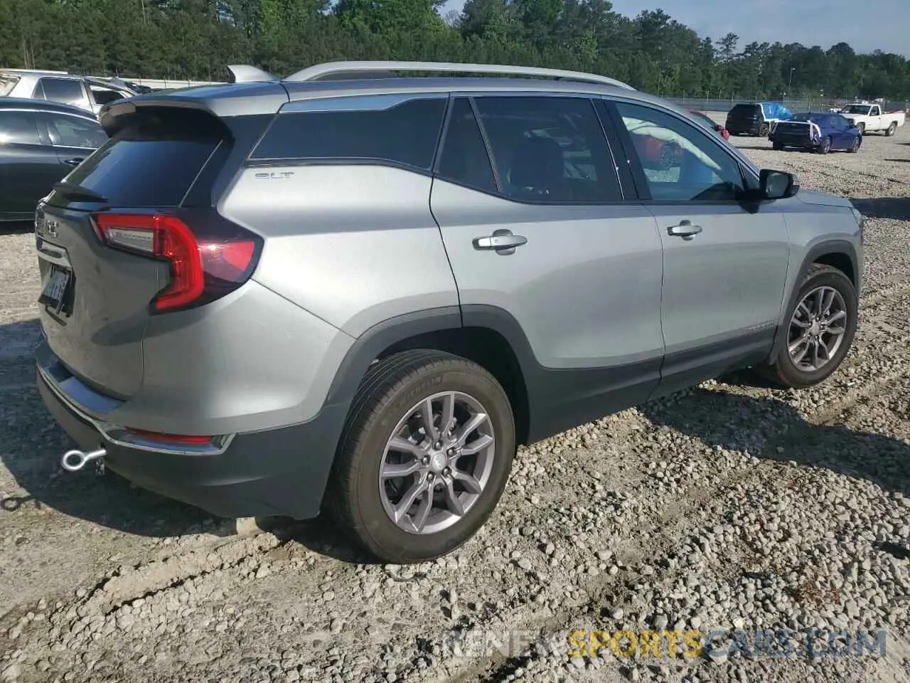 3 Photograph of a damaged car 3GKALPEG3PL153287 GMC TERRAIN 2023