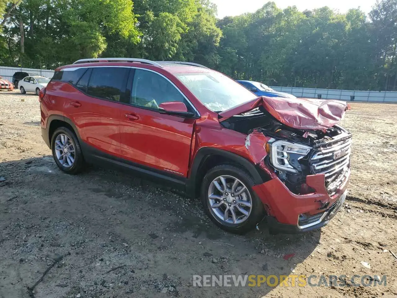 4 Photograph of a damaged car 3GKALPEG3PL213505 GMC TERRAIN 2023