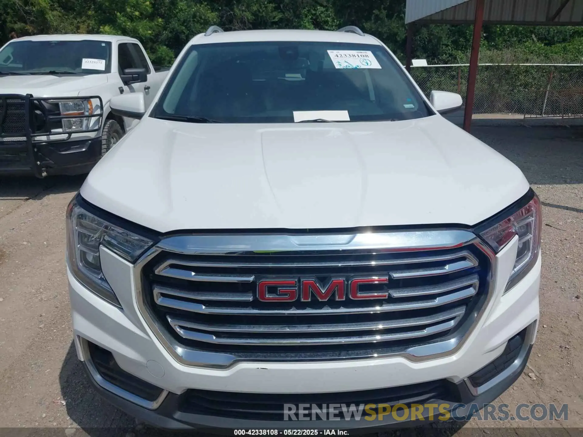 12 Photograph of a damaged car 3GKALPEG4PL194415 GMC TERRAIN 2023