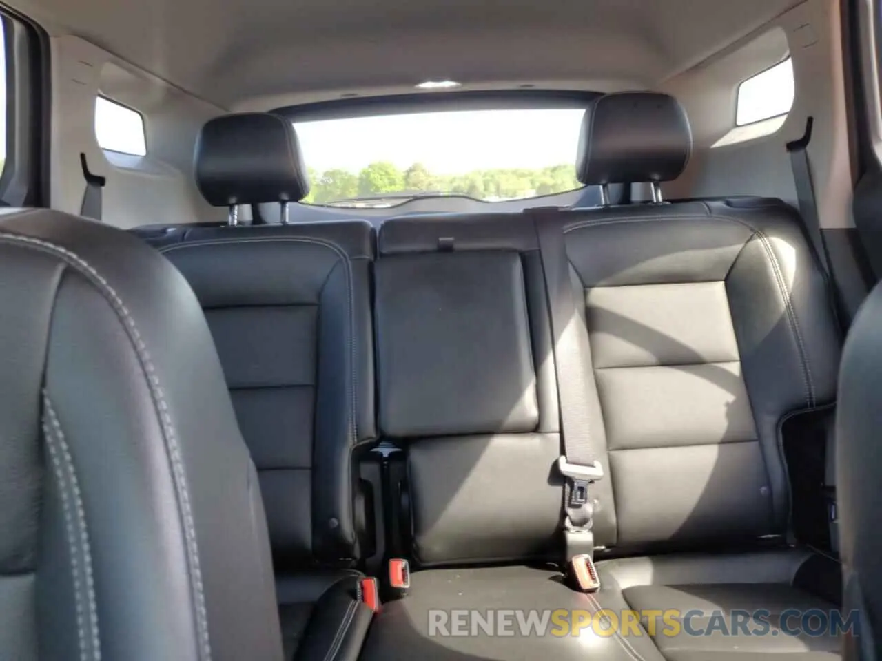 10 Photograph of a damaged car 3GKALPEG4PL271042 GMC TERRAIN 2023