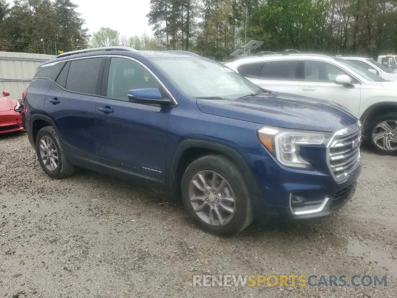 4 Photograph of a damaged car 3GKALPEG6PL129579 GMC TERRAIN 2023